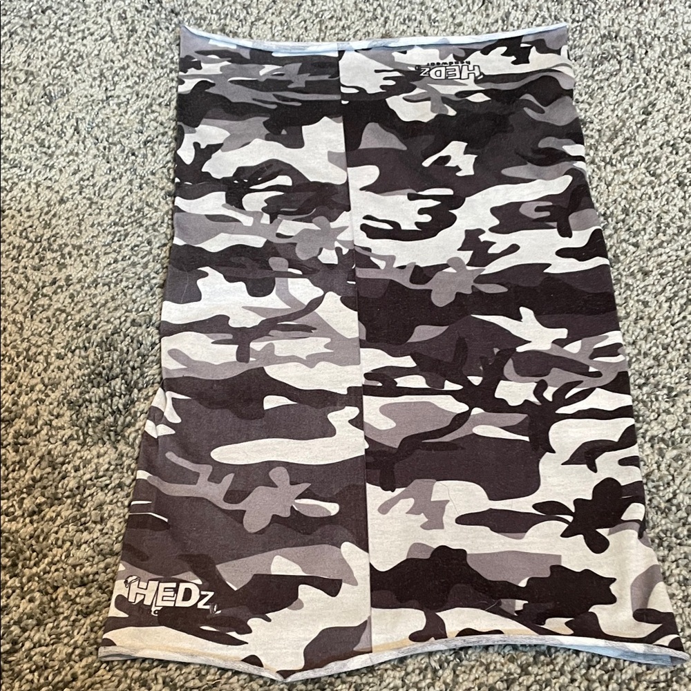Men's Camouflage Gator/Doo Rag - Black and Gray